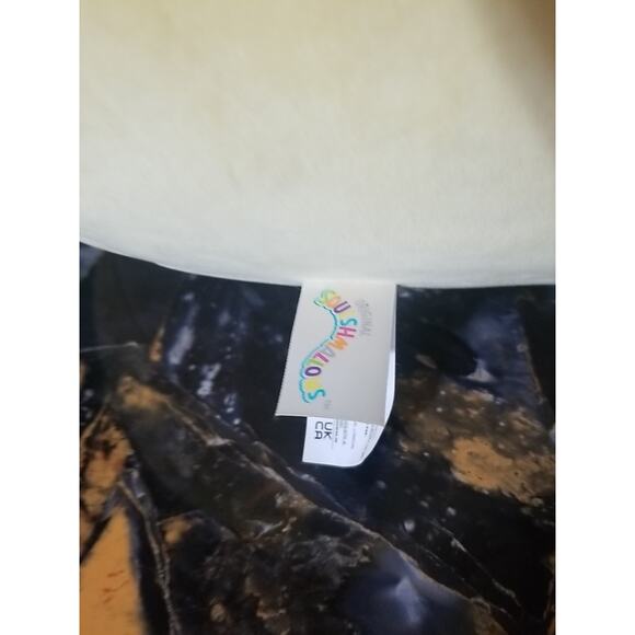 Squishmallows Easter Squad Goldine Bunny Holding Easter Egg 18” Kelly Toys 2023 - Picture 3 of 6